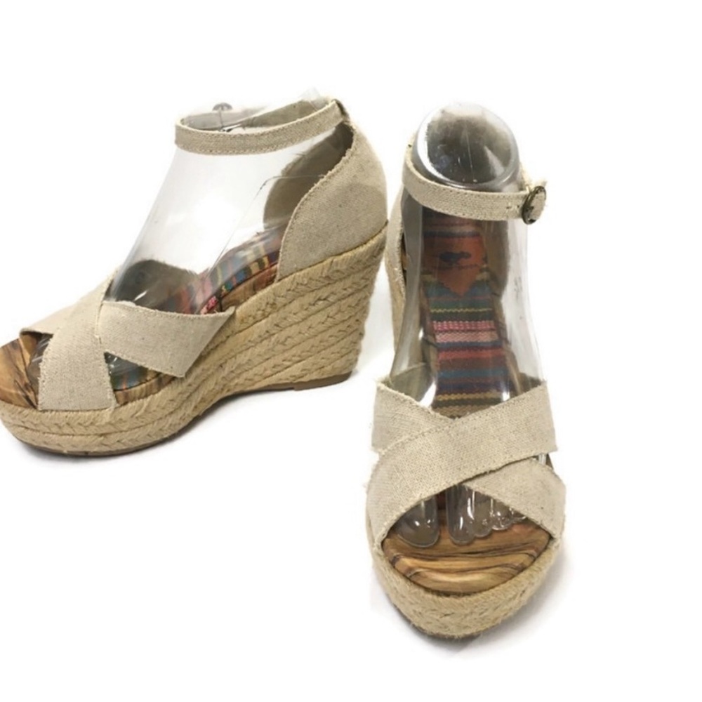Rocket Dog K9 Wedge Tan Sandals Size 7M